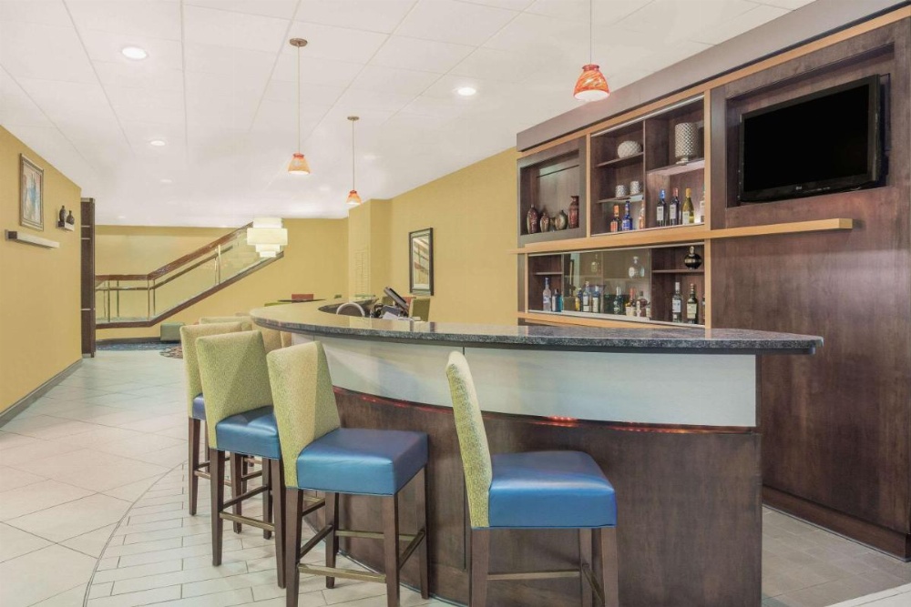 Ramada Plaza by Wyndham Fayetteville Fort Bragg Area Image 27